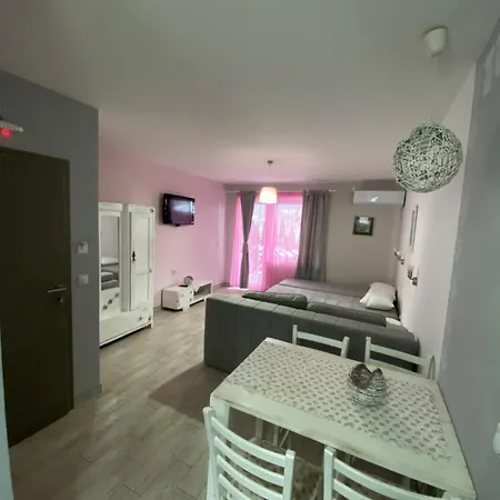 公寓式酒店 Smestaj Milovanovic 4*